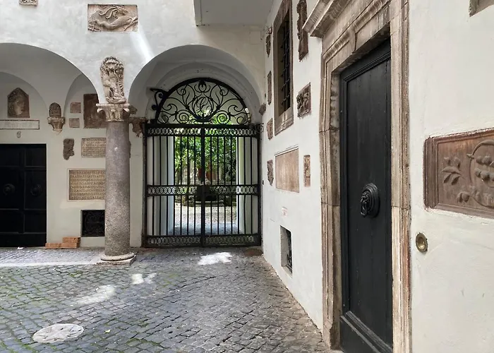 Center, Luxury & History In Via Monserrato * Rome