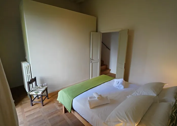 Appartement Center, Luxury & History In Via Monserrato Rome